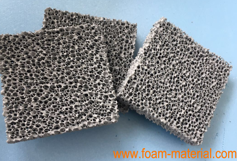 Silicon carbide ceramic foam filter